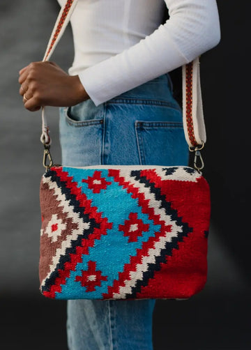 Santa Fe Cross Body