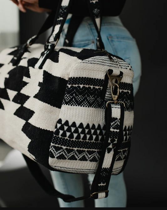 Black & White Weekender